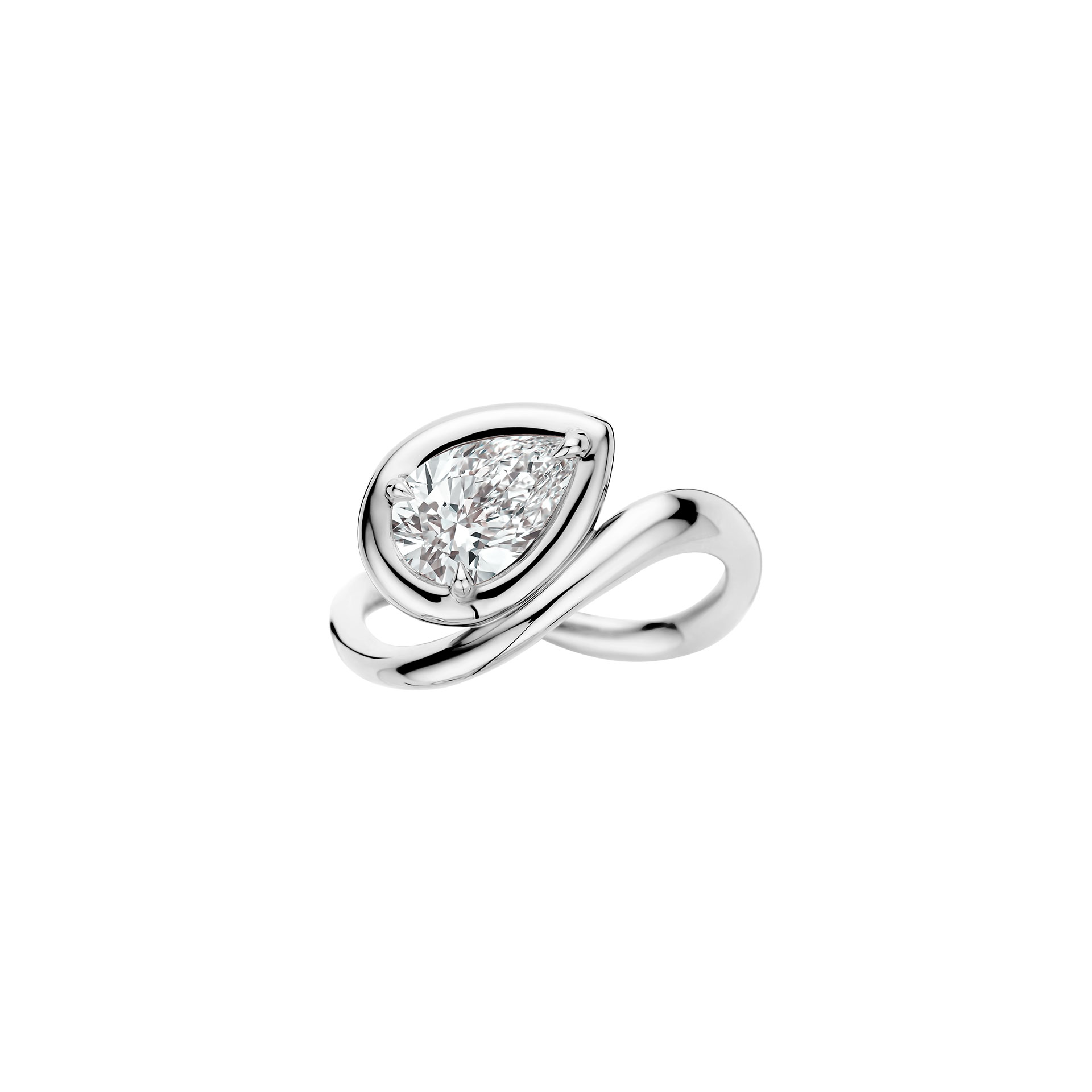 Jamie engagement ring packshot - platinum