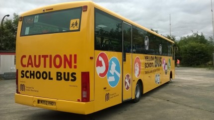 yellow school bus