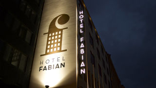 facade-sign-hotel-fabian