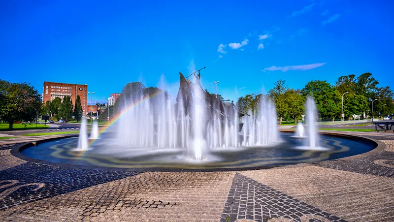 whaling museum fountain in sandefjord