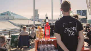 Roof terrace bartender Clarion Collection Hotel Odin_16_9