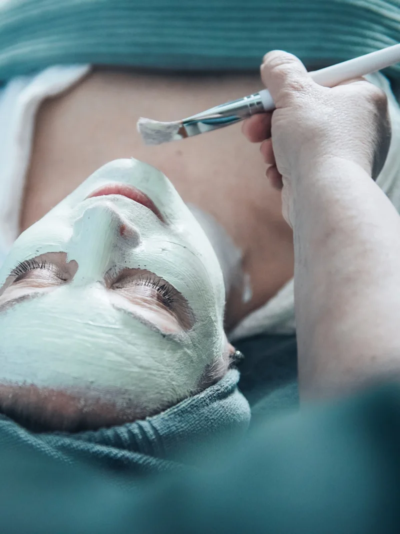 Face treatment at Selma City Spa in Uppsala.