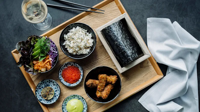 TAK - sushi and other dishes