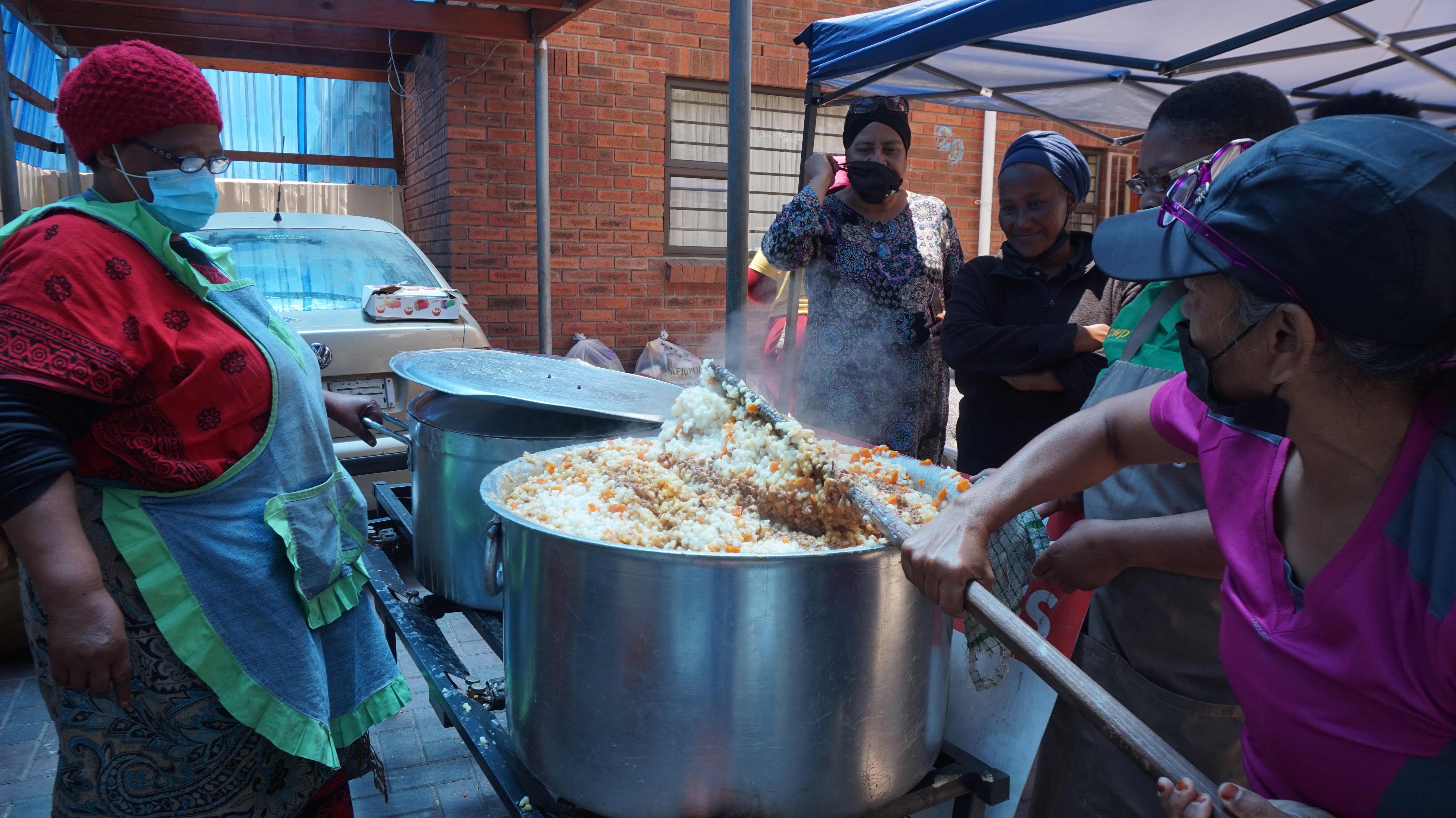 What's cooking? Adding critical feminist research to the pot