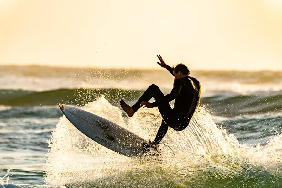 surfing | man surfing
