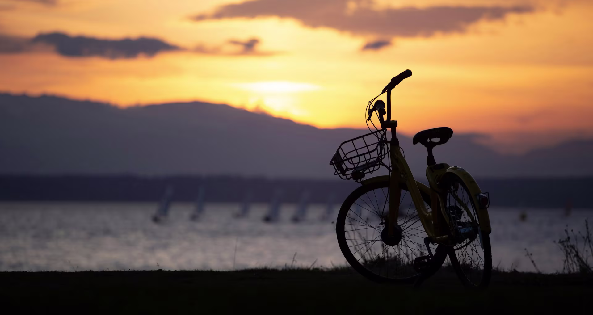 seattle-biking-sunset