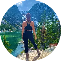 Woman looking at water |