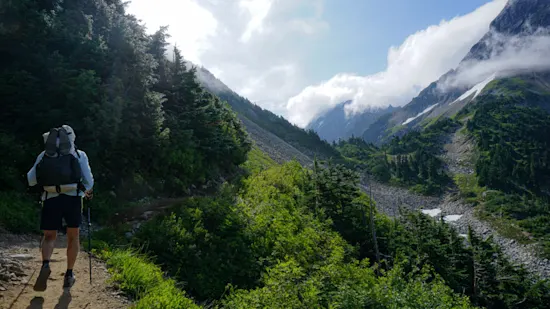 Backpacking Cascade Pass Washington | Backpacking Cascade Pass Washington