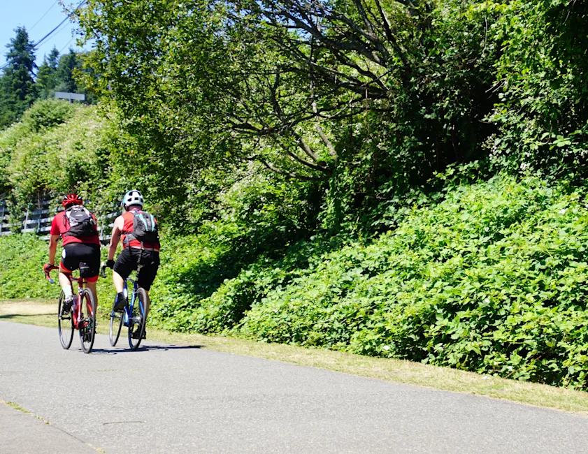Biking Burke-Gilman Trail Near Bothell |