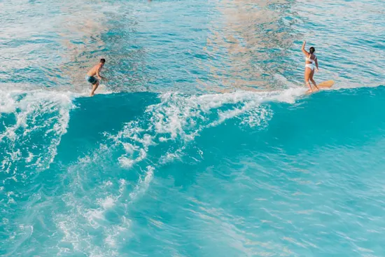 couple surfing | couple surfing