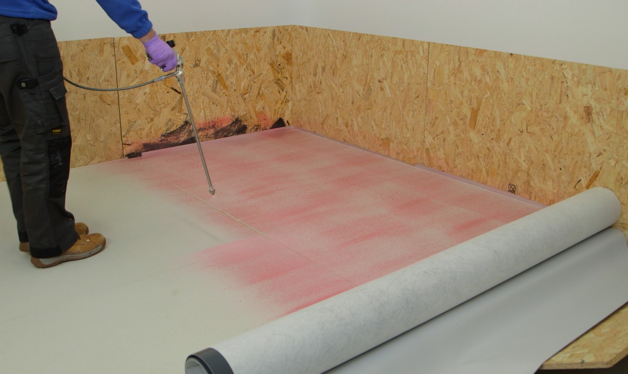 Fleece membrane adhesive application (1260x750)