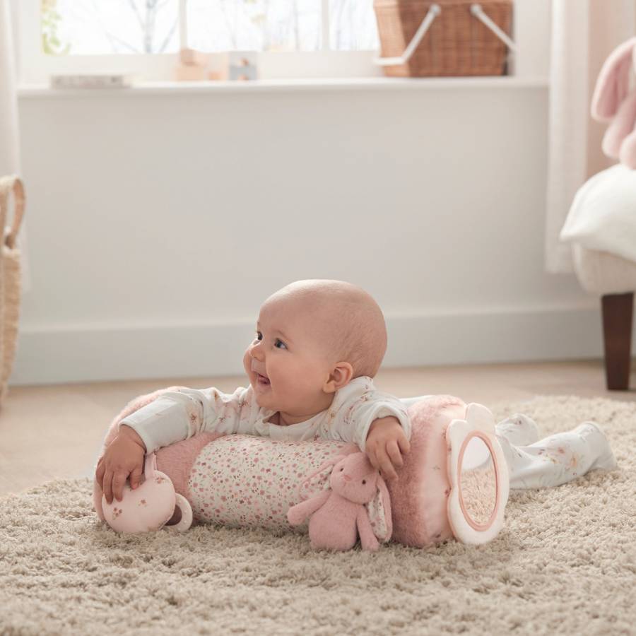 Managing Crying During Tummy Time | Tummy Time: A Guide to Baby's Development | Mamas & Papas blog