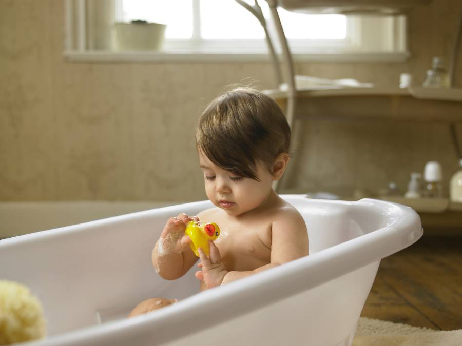 Baby Bath Must-Have Products Default Thumbnail Desktop