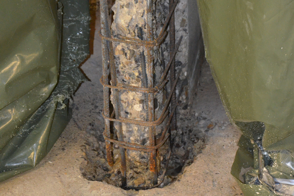 Sanierung der Betonstützen mit dem Vergussbeton V80 C45 von Pagel Spezialbeton