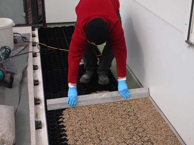 Titelbild - Blogbericht Anschlusshöhen zum neuen Anstellbalkon perfekt herstellen