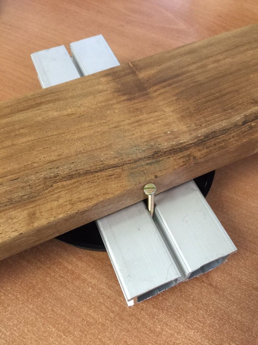 Sistema posa tavole legno per esterno