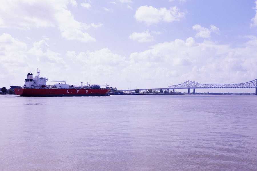 202003 export NOLA-Travel 1190