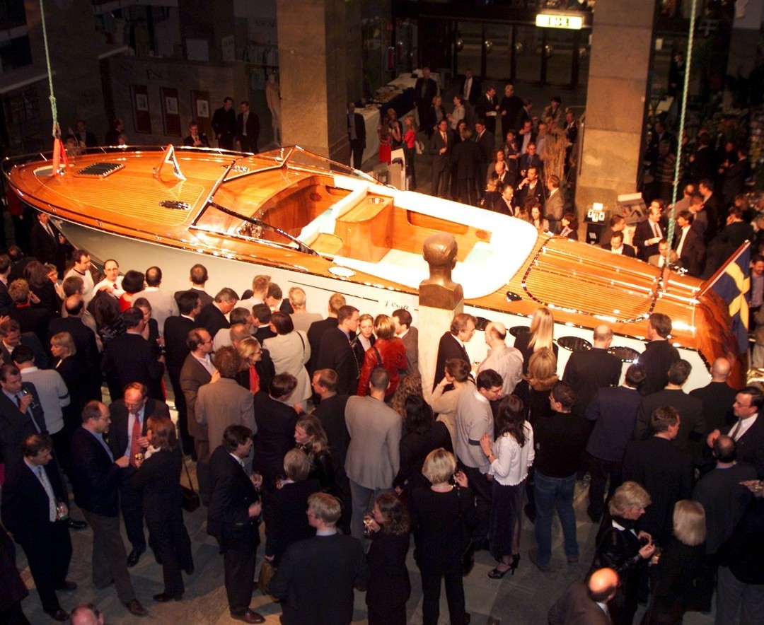 The launch event of the very first J Craft – Polaris, the Cabrio Cruiser built for King Carl XVI Gustaf 