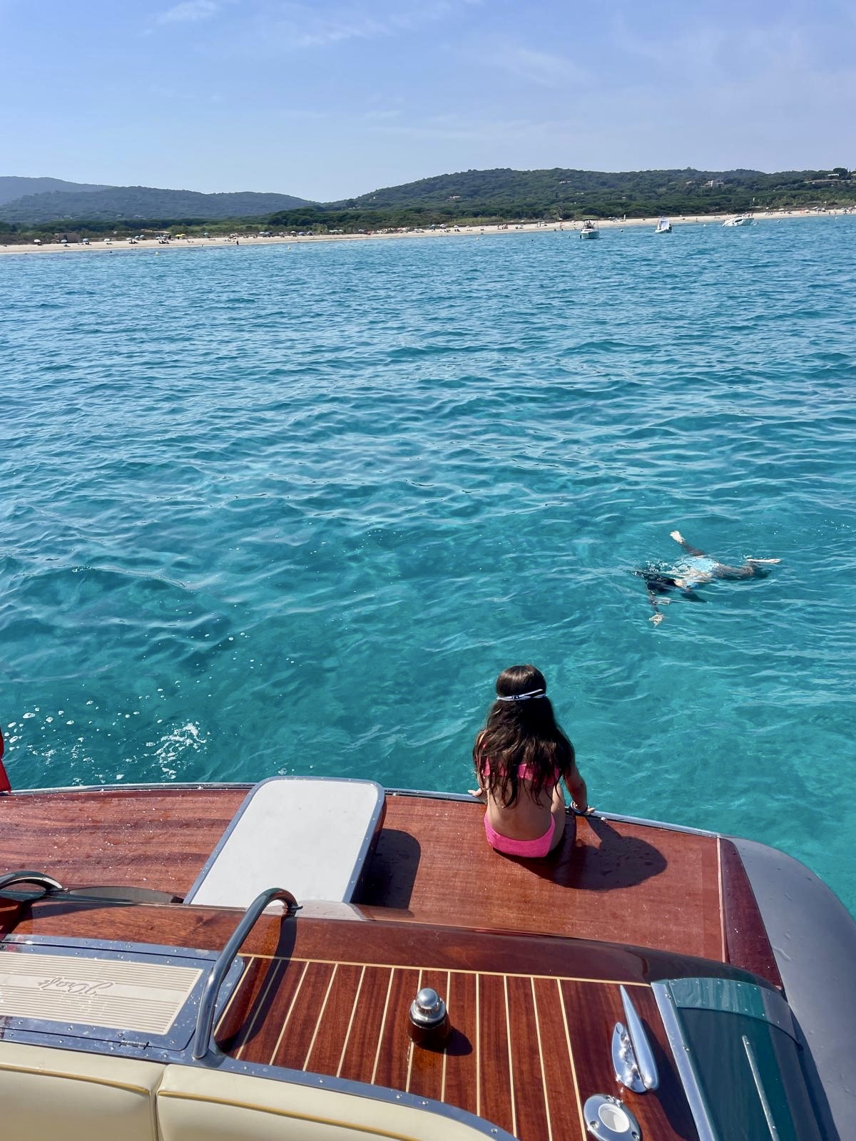 BABEBI - Girl on Stern