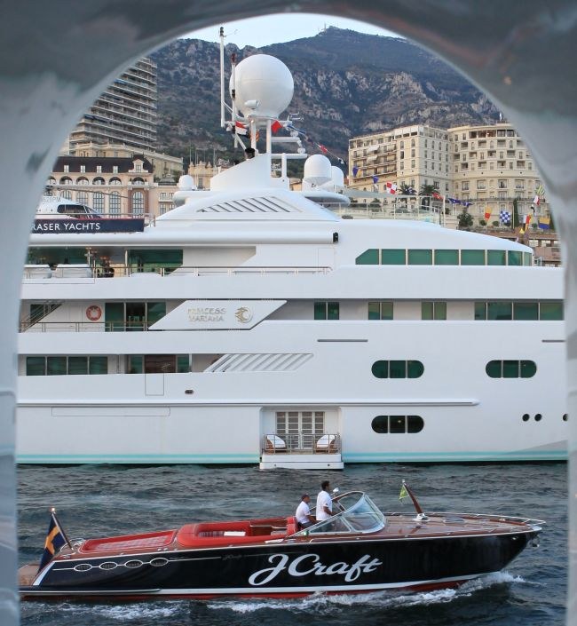 At this level, arrival is part of the experience. A tender has to look right beside the yacht, not only function correctly ar