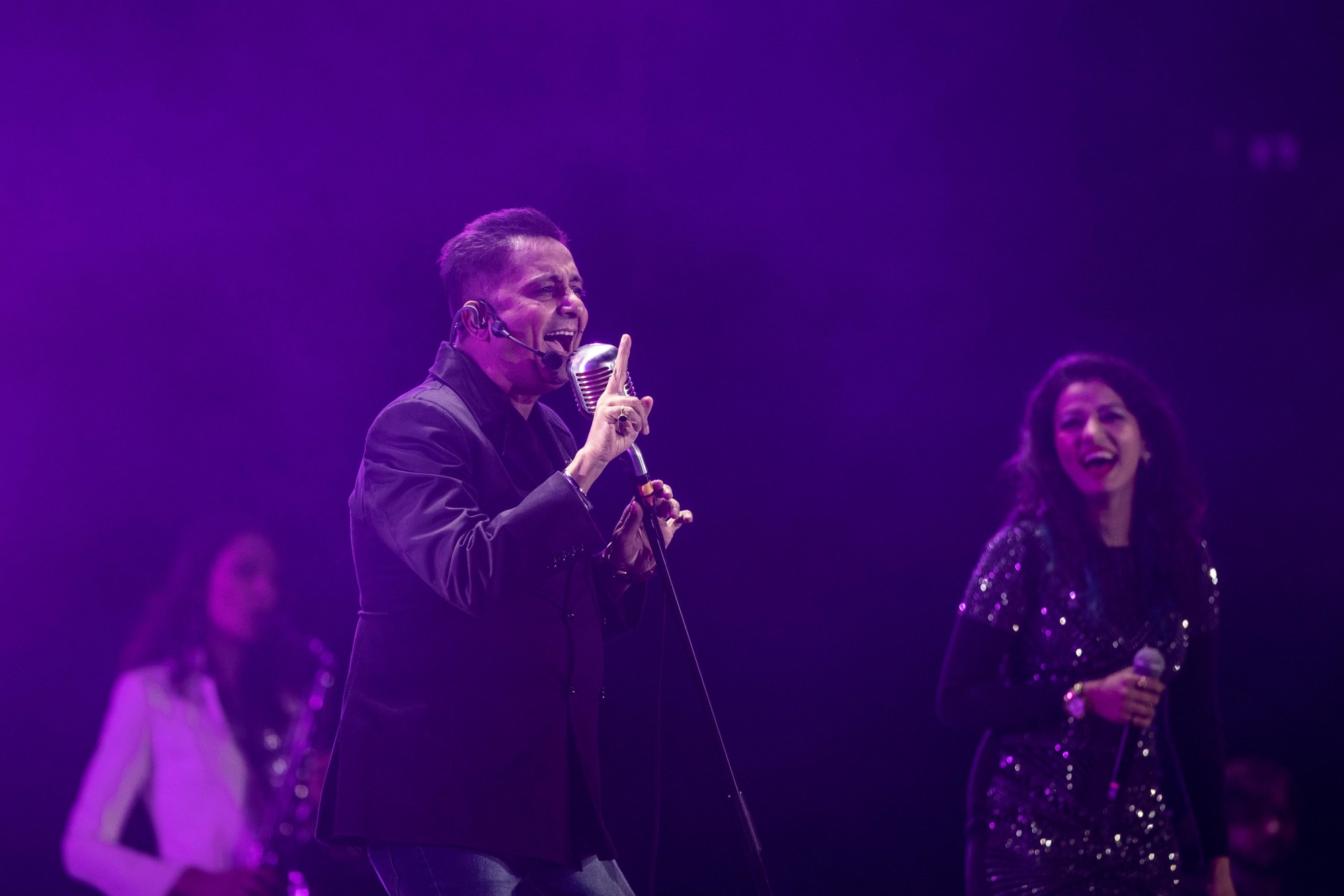 Sukhwinder Singh performs at Jubilee Stage m52014