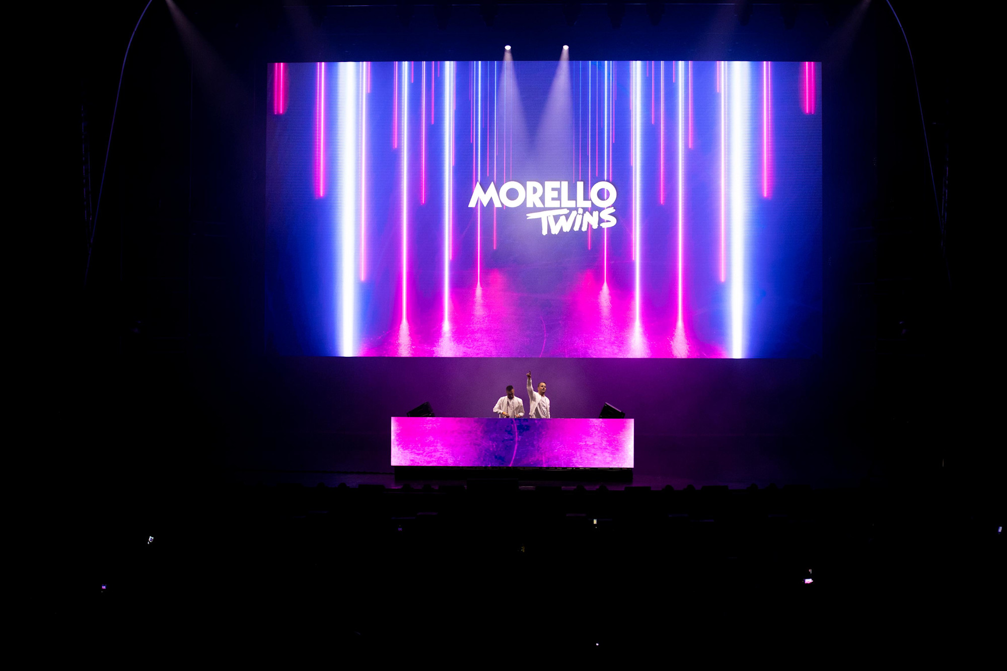 Morello Twins perform at Jubilee Stage m40138