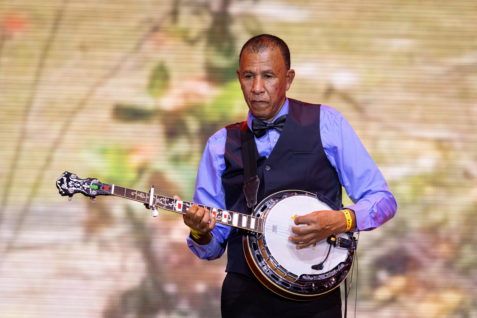 La Salle Verte performs at Jubilee Stage m64124