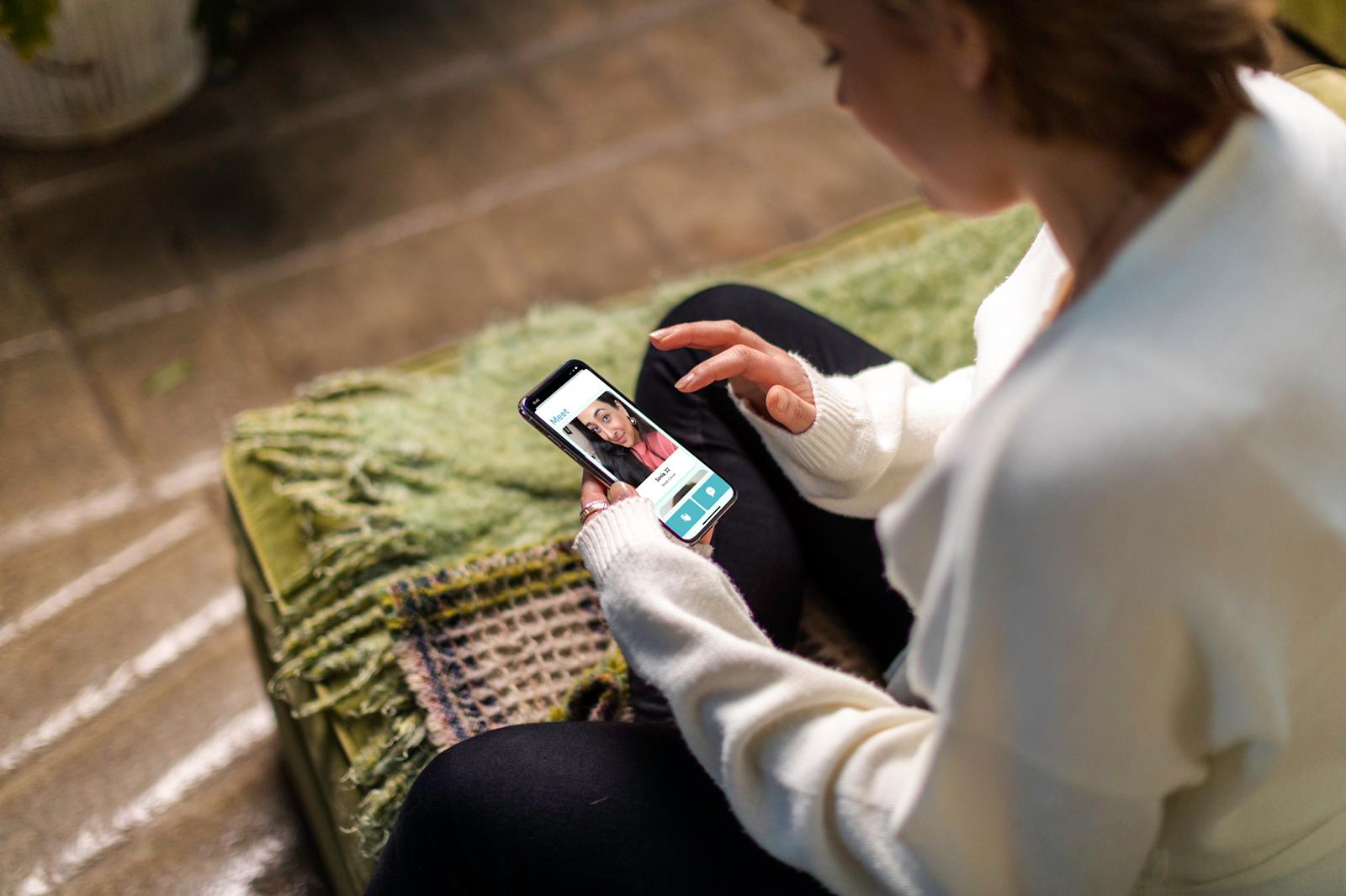 YVP-ALIKE-Using the App