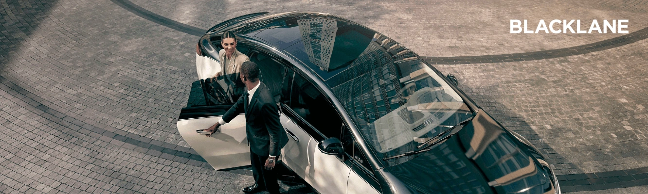 OTT - Blacklane Background Header H:1332px X W:400px