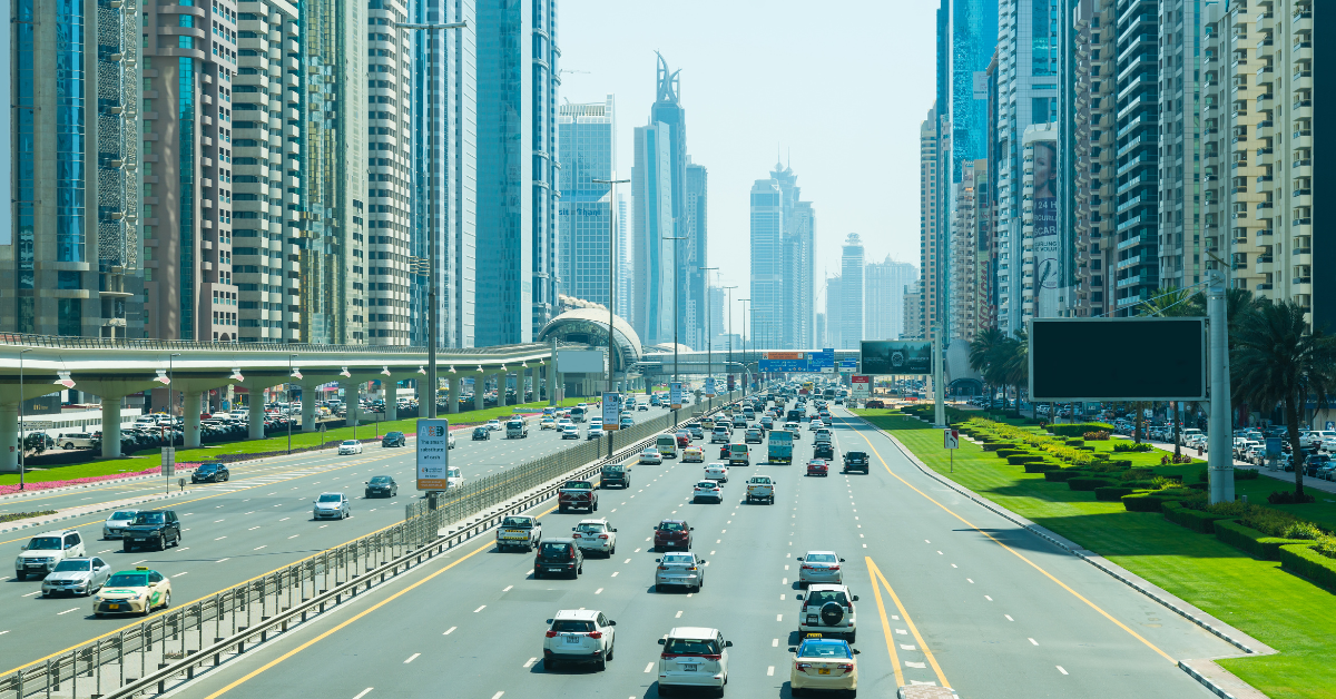 Rush hour in Dubai occurs mainly in the mornings from 7:00 AM to 9:30 AM and in the evenings from 5:30 PM to 8:00 PM, when people commute to and from work and schools.