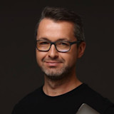 Дмитрий Свалов
