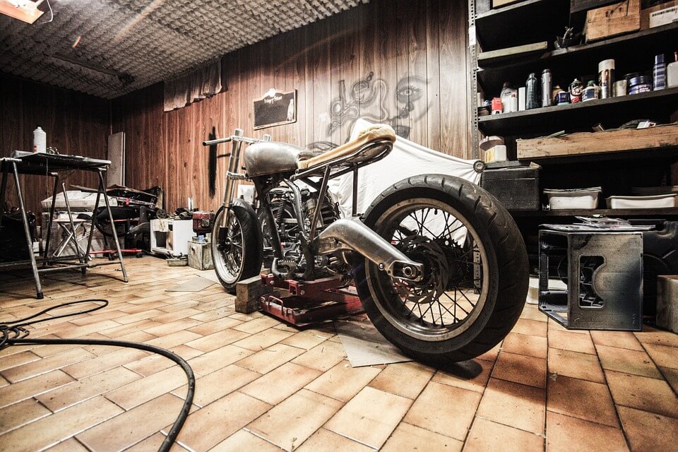 motorbike in garage image