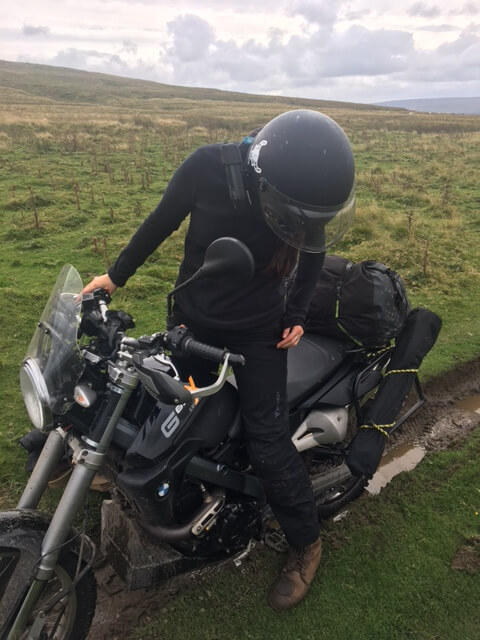 motorbike-riding-adventure-mud