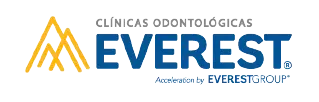 logo-Clínica Everest