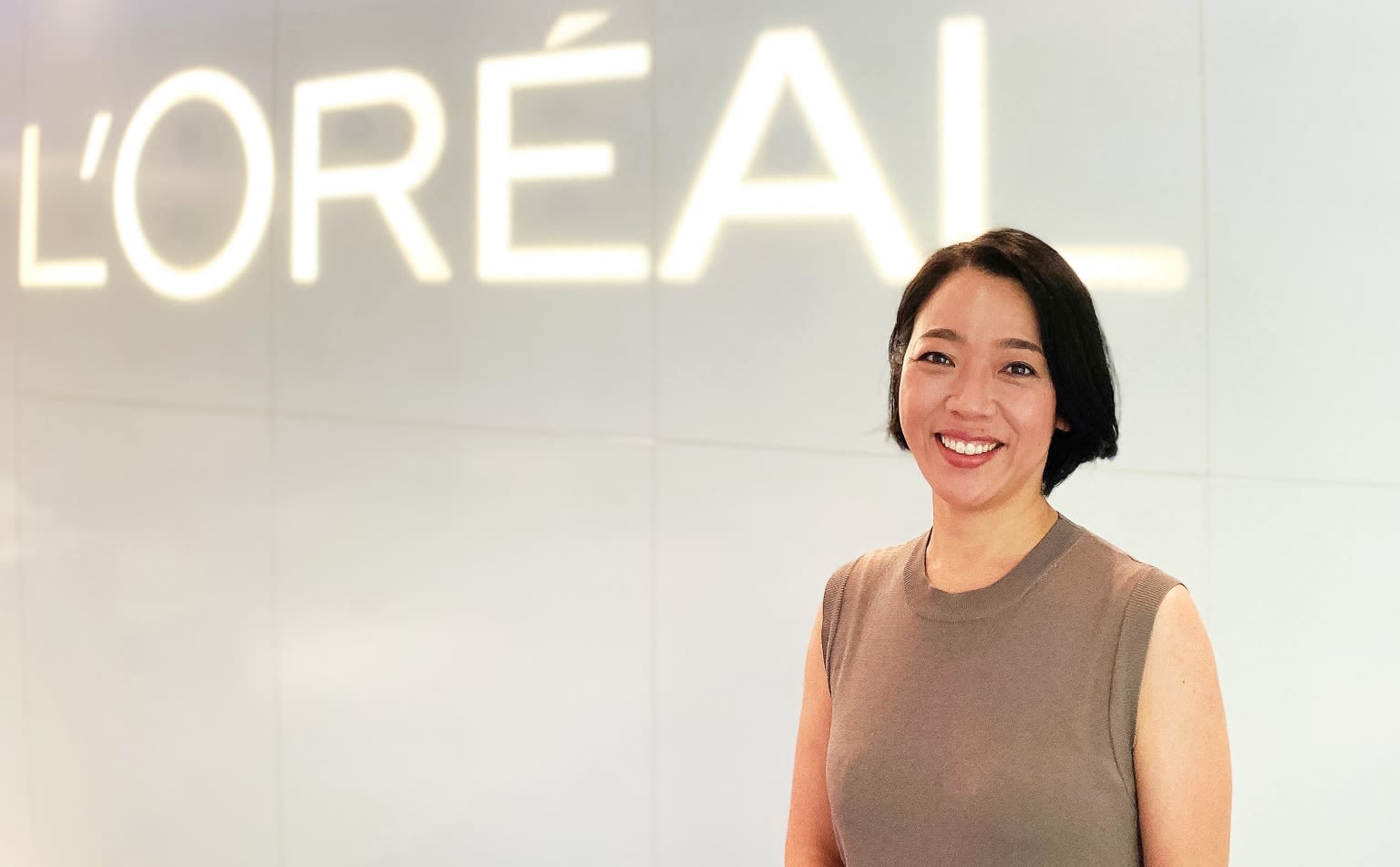 お客様にとってストレスのないシームレスな体験を。日本ロレアルの“人”中心の接客思想に基づく、社内制度変革