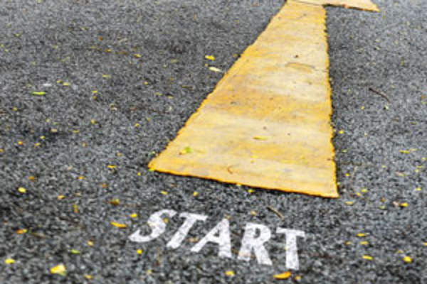 Start and arrow on road