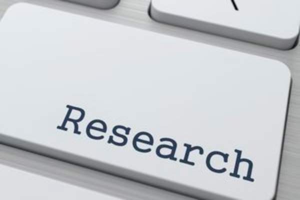 keyboard button with the word RESEARCH printed on it