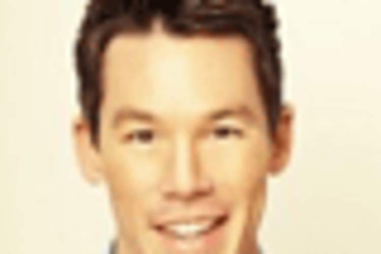 HGTV Star David Bromstad Wants You to "Know Yourself": A Blog Entry by Candace Y.A. Montague Img