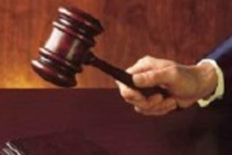 Lawsuit Claims Dating Sites Disclose Statuses Img
