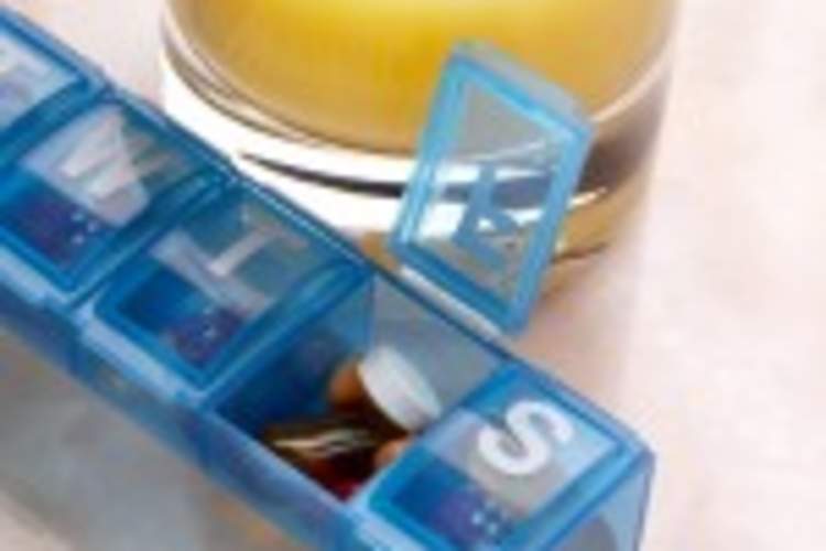 HIV Pill Burden, Not Dosing Frequency, Appears to Affect Treatment Success Img