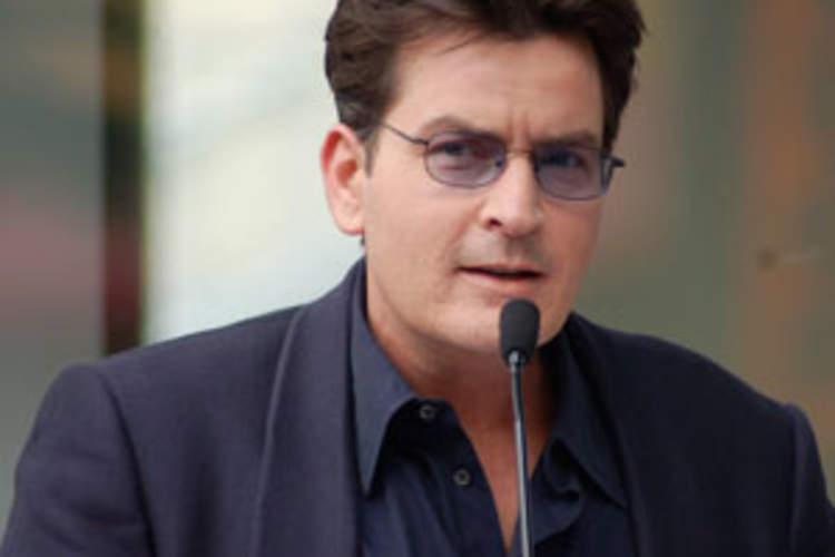 Charlie Sheen Achieves Undetectable Viral Load With Weekly Injectable HIV Treatment Img