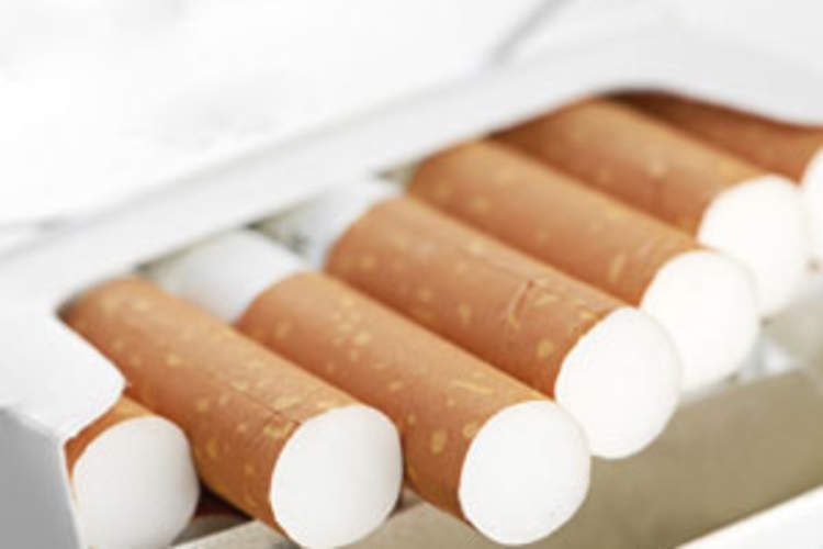 Smoking Is Worse Than HIV Img