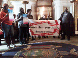 Housing Works community members and other New York State allies came together in Albany on Thursday, February 26, for a rally and press conference in the NY State Capitol Building on the plan to end AIDS in New York by 2020.