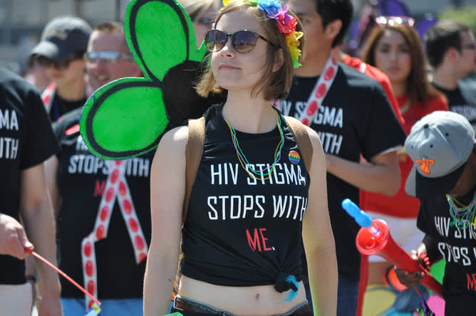 All people have duties to their sexual partners regardless of their HIV status. miker/Shutterstock