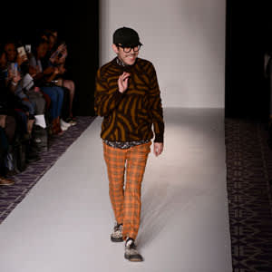 Mondo on runway