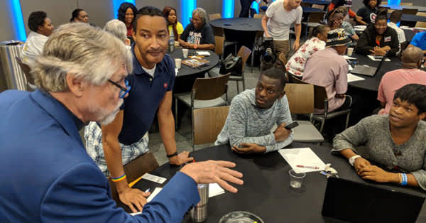 Charles King of Housing Works teaches new activists in Mississippi
