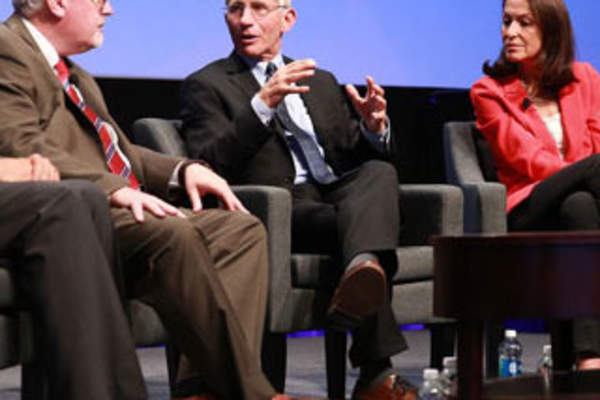 Anthony Fauci, M.D., talking at the Opening Plenary of IDWeek 2017 (Credit: Infectious Diseases Society of America)