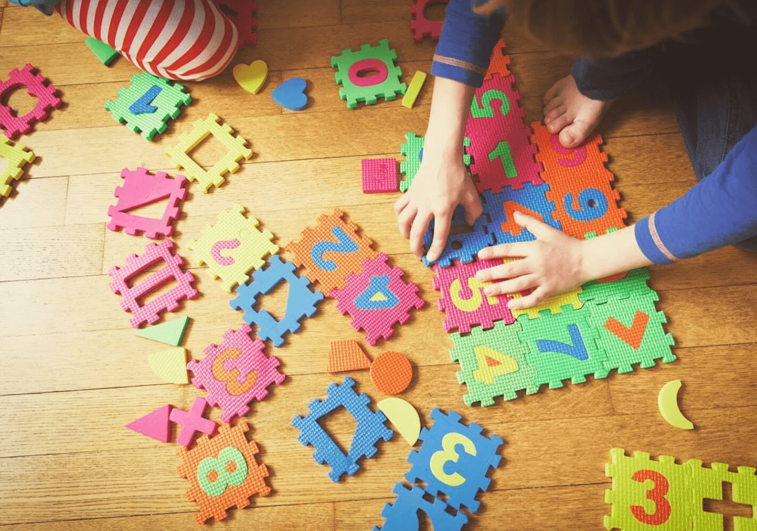 6 Ways To Keep Your Kids Busy (That Aren’t YouTube)