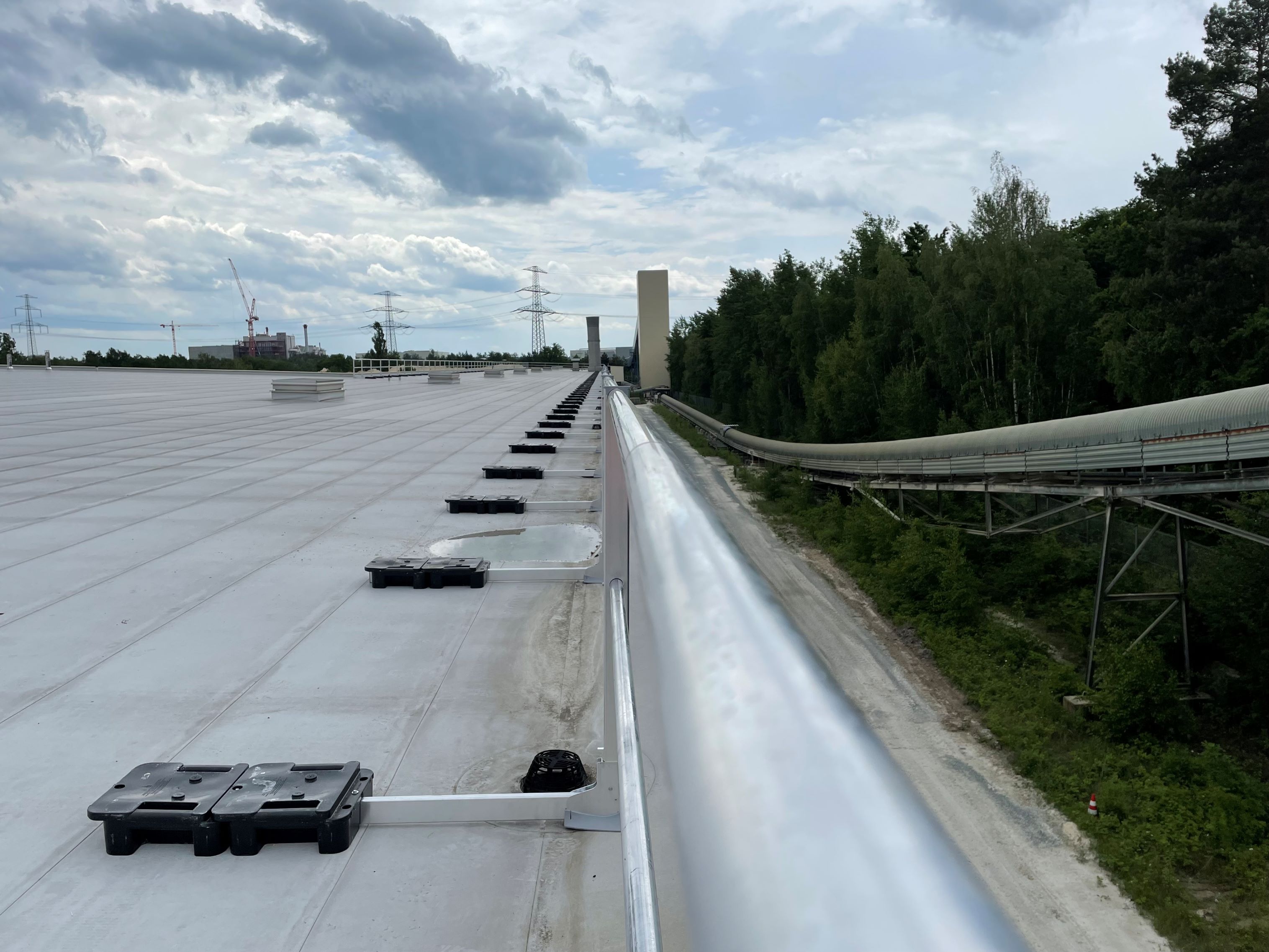 Knauf Werk Schwarze Pumpe Spremberg GuardRail Tech-90 Installation