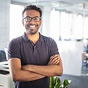 Kollegen im Büro Kollegen im Büro